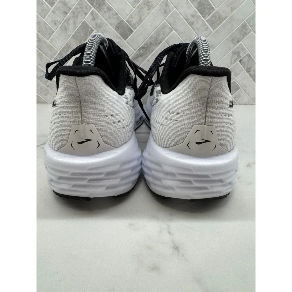Brooks Launch 11 Running Shoes Mens Size 9D 9 D Black White Sneakers Athletic